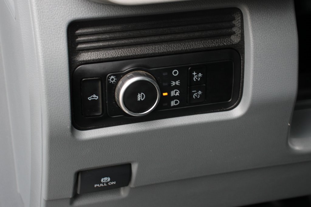 Used 2024 Ford F250 XL w/ XL Chrome Package image 24