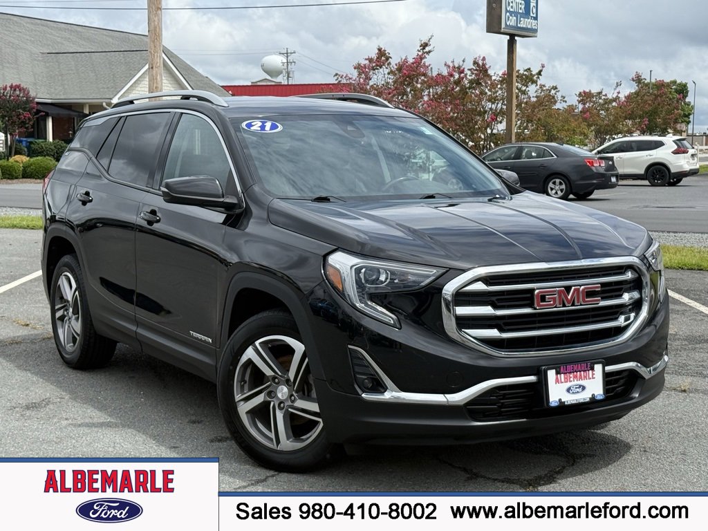 Used 2021 GMC Terrain SLT image 1