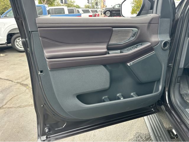 New 2026 Ford Expedition Max Platinum w/ Platinum Ultimate Package AWD/4WD image 37