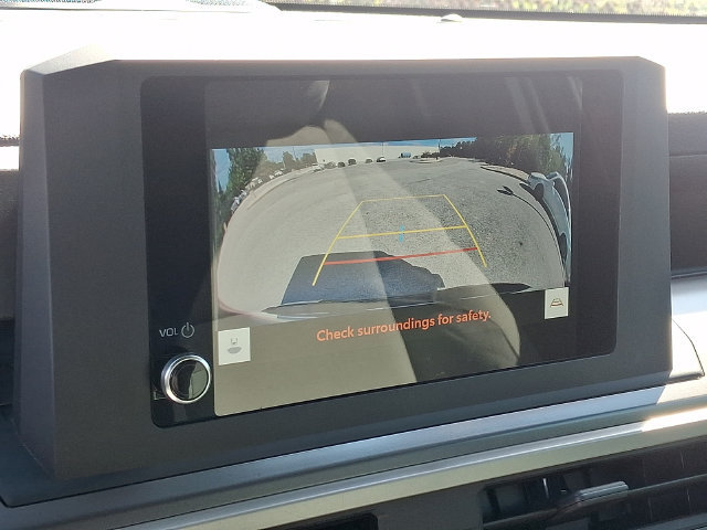 Used 2024 Toyota Tacoma SR5 AWD/4WD image 4