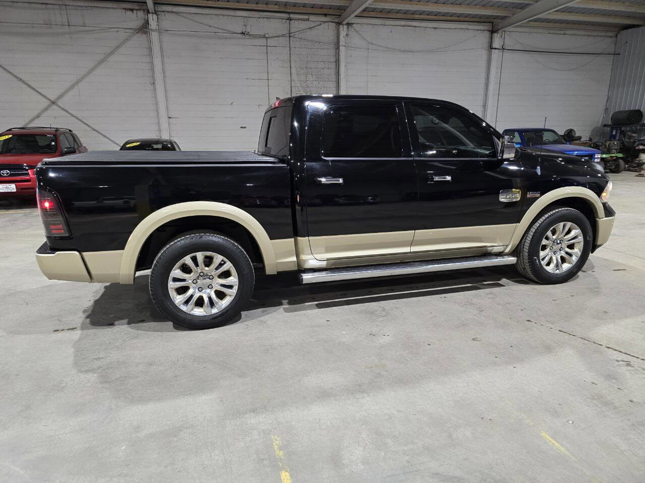 Used 2014 RAM 1500 Laramie Longhorn w/ Convenience Group image 16