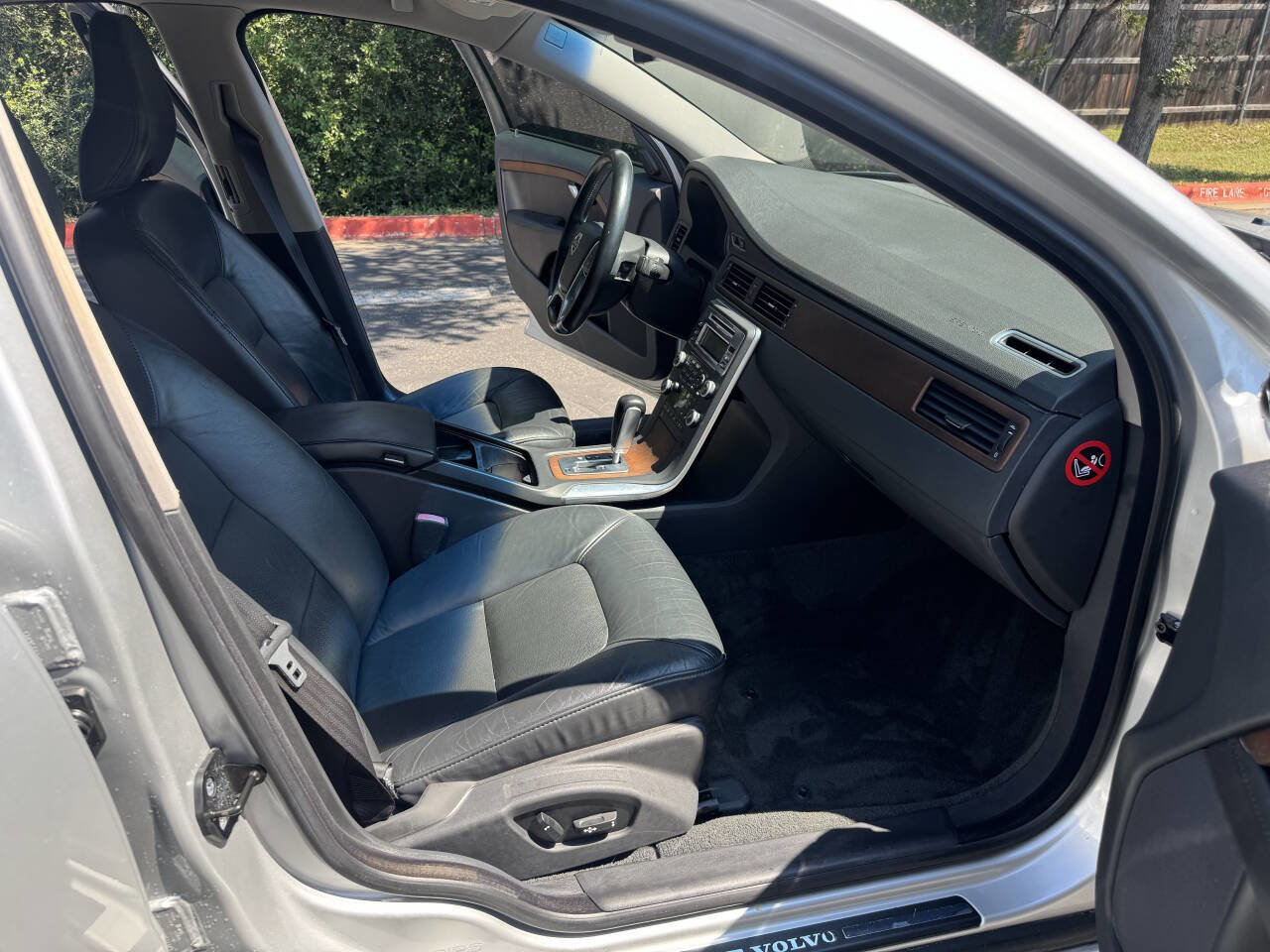 Used 2010 Volvo S80 3.2 image 43