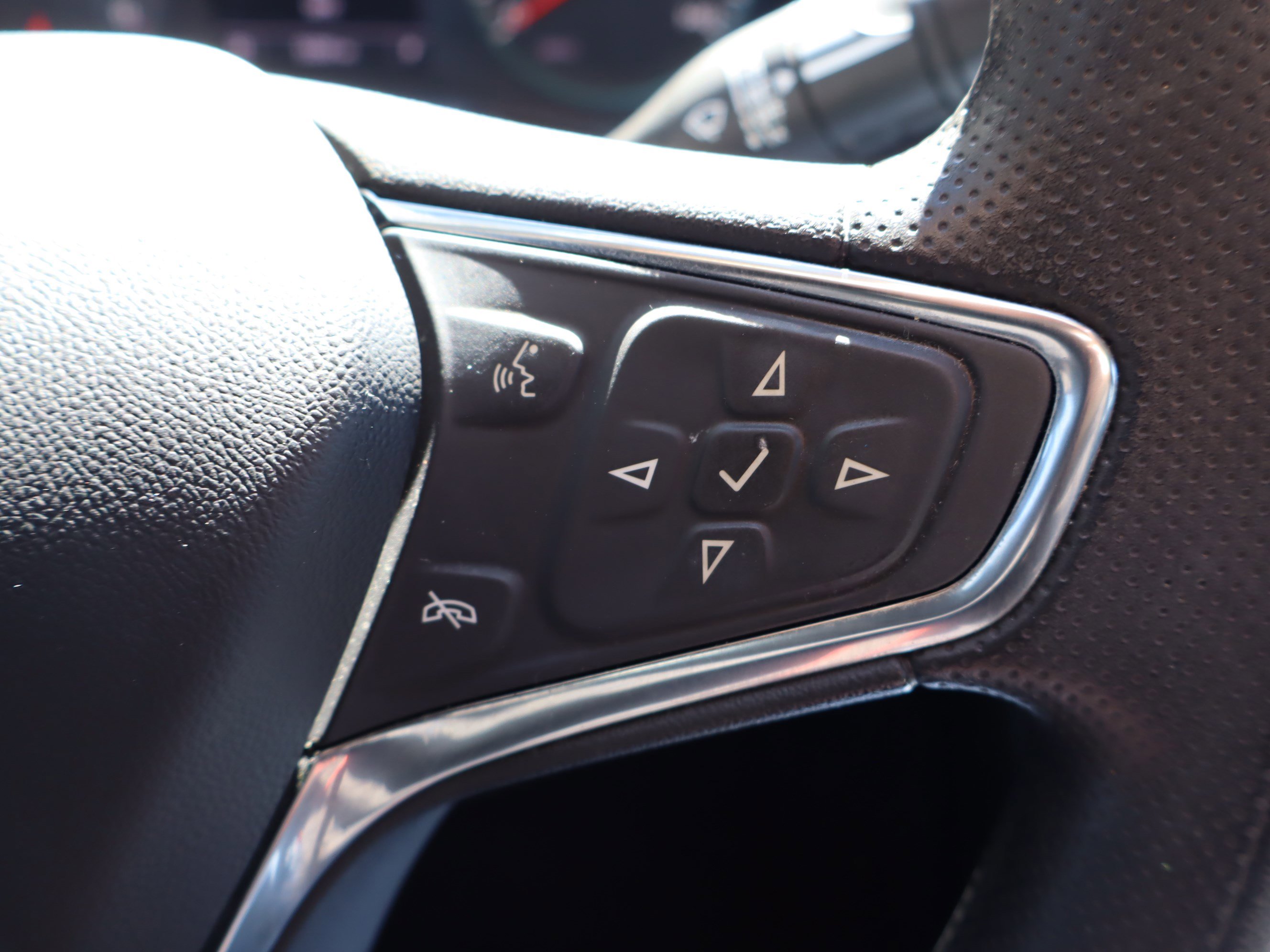 Used 2021 Chevrolet Malibu LS w/ LPO, Convenience Package 2 image 20