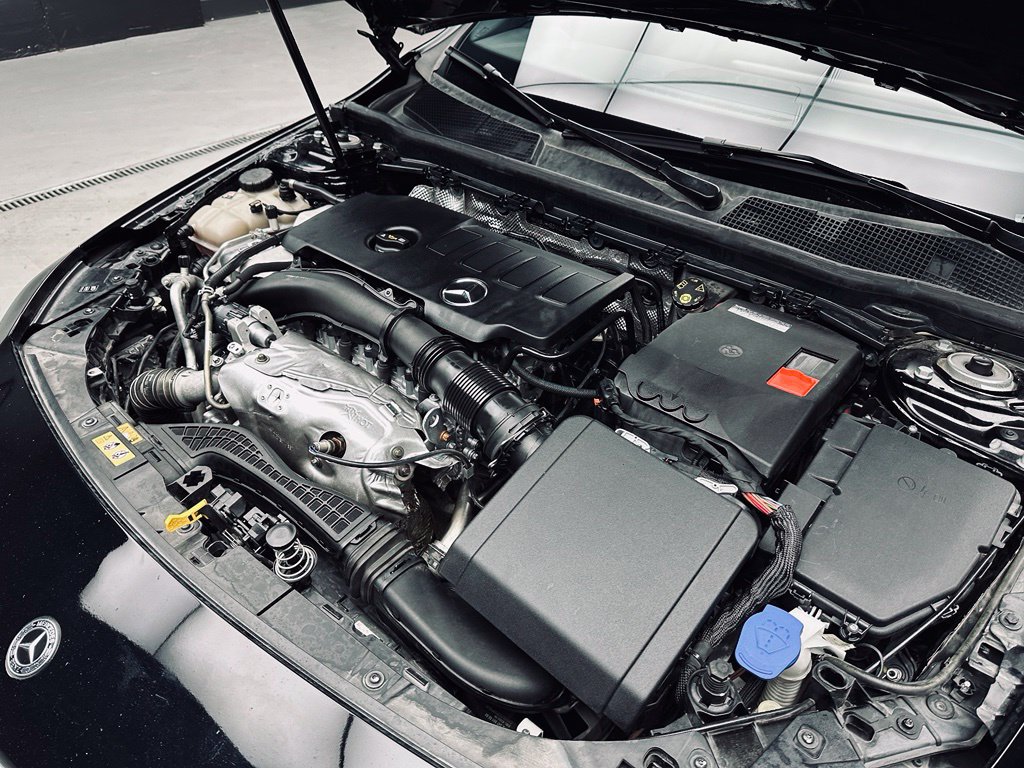 Used 2022 Mercedes-Benz CLA 250 4MATIC image 46