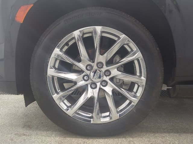 Used 2022 Cadillac Escalade Premium Luxury Platinum w/ LPO, Radiant Package image 9