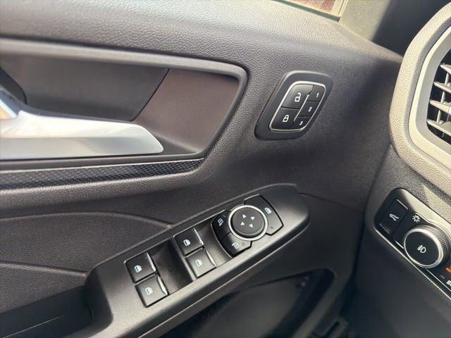 Certified 2024 Ford Escape ST-Line Elite AWD/4WD image 29