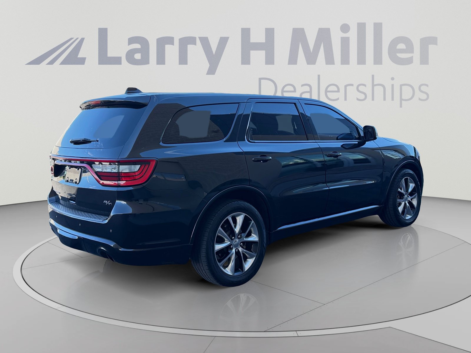 Used 2014 Dodge Durango R/T w/ Technology Group RWD image 5