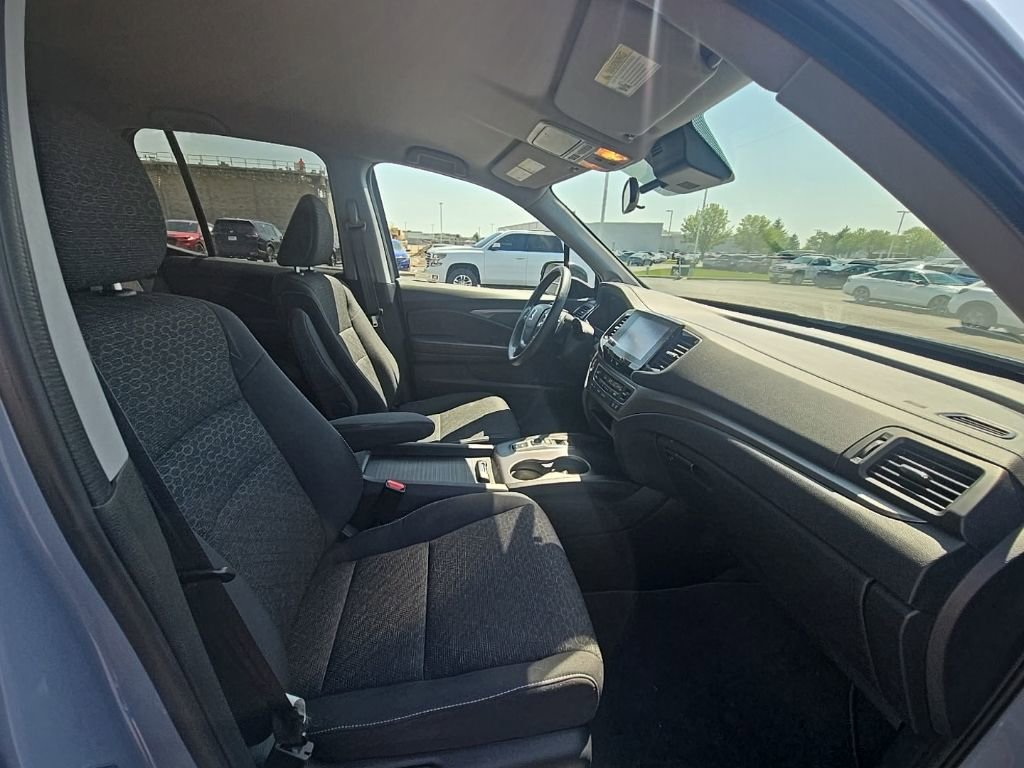 Certified 2023 Honda Ridgeline Sport image 32