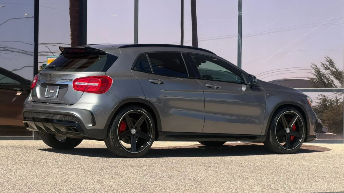 Used 2016 Mercedes-Benz GLA 45 AMG 4MATIC image 17