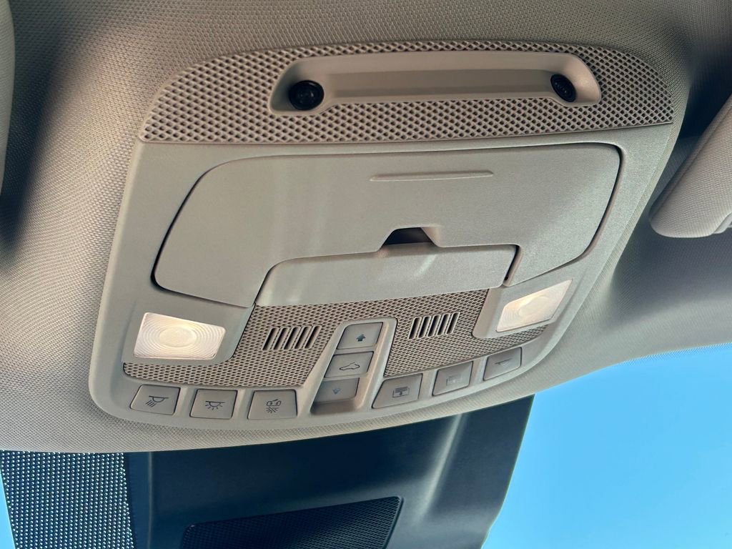 Used 2019 Ford Expedition Platinum RWD image 21