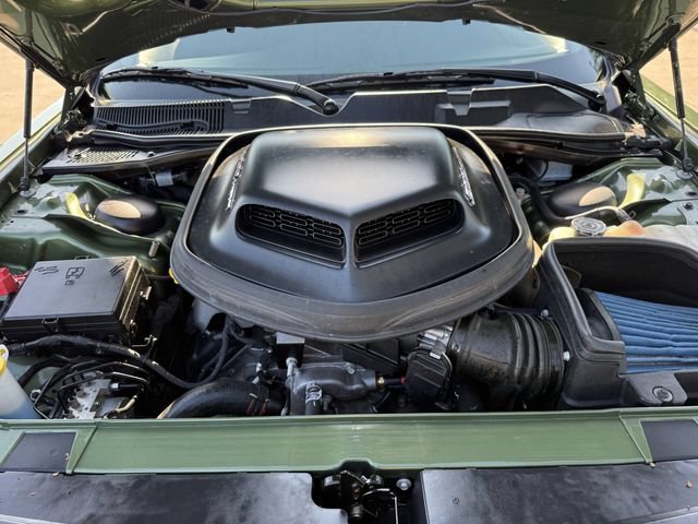 Used 2020 Dodge Challenger R/T Scat Pack w/ Shaker Package RWD image 32