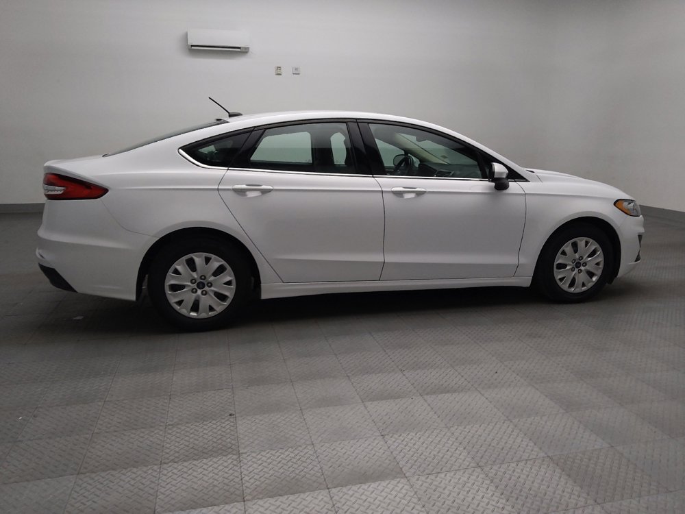 Used 2019 Ford Fusion S image 10