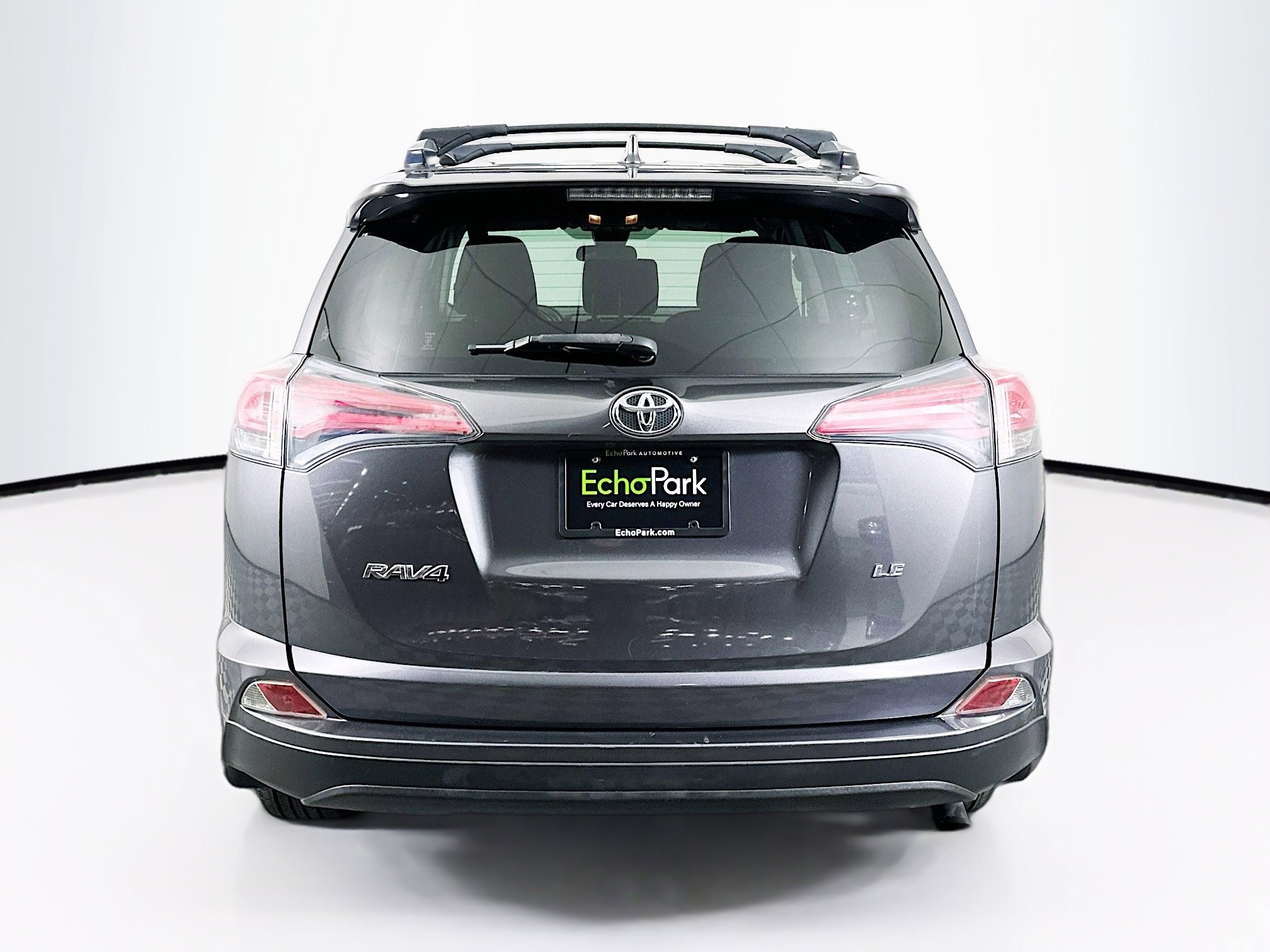 Used 2017 Toyota RAV4 LE image 7