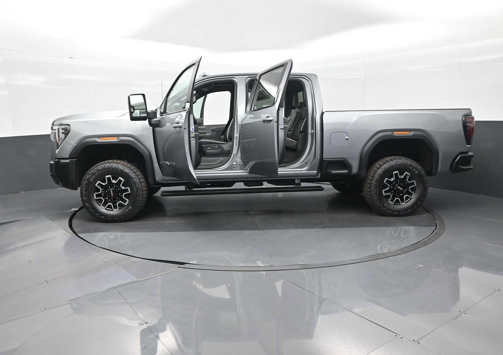 New 2026 GMC Sierra 2500 AT4X image 28