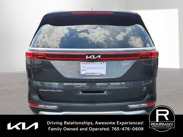 Used 2022 Kia Carnival SX Prestige FWD image 5