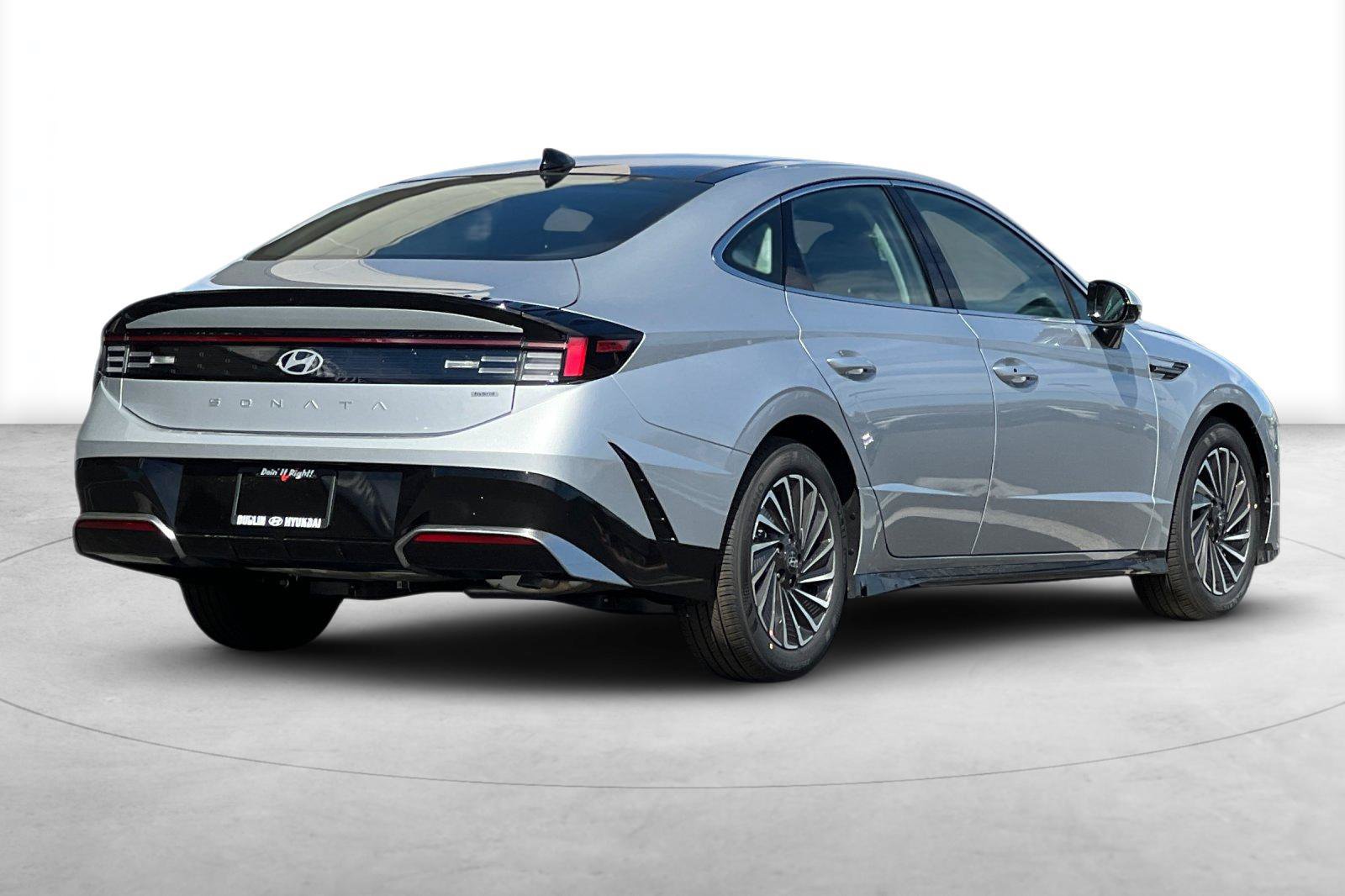 New 2026 Hyundai Sonata SEL FWD image 6