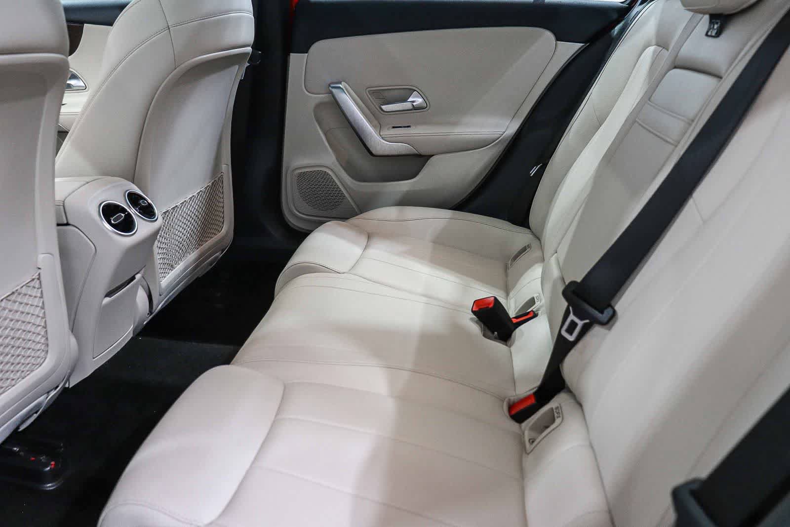 Used 2019 Mercedes-Benz A 220 4MATIC image 19