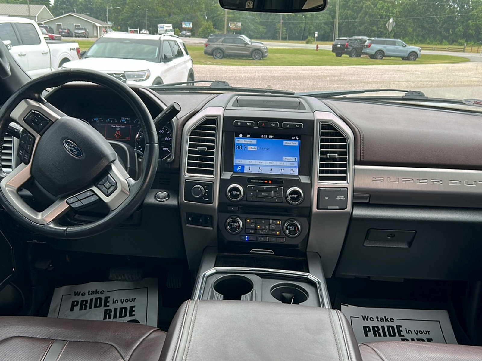 Used 2017 Ford F450 Platinum w/ Platinum Ultimate Package AWD/4WD image 7