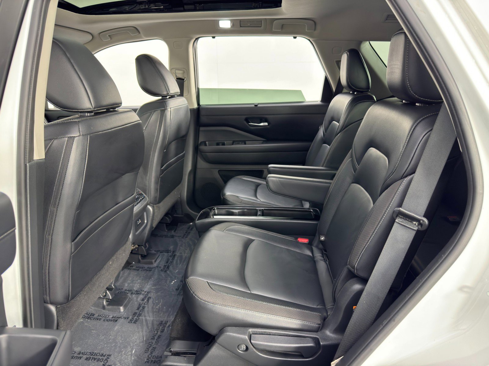 Used 2023 Nissan Pathfinder SL w/ SL Premium Package image 39