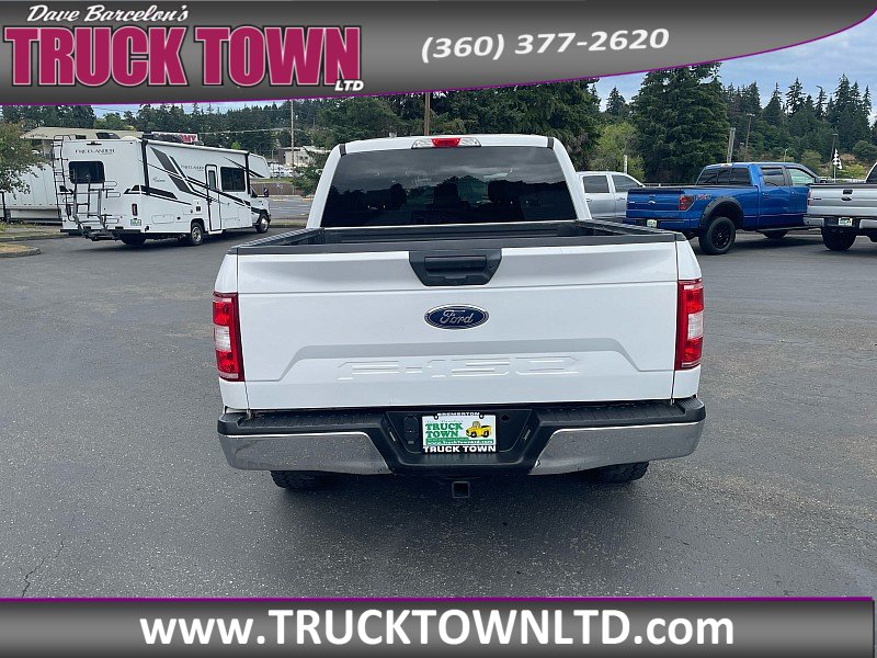 Used 2018 Ford F150 XLT w/ Trailer Tow Package AWD/4WD image 4
