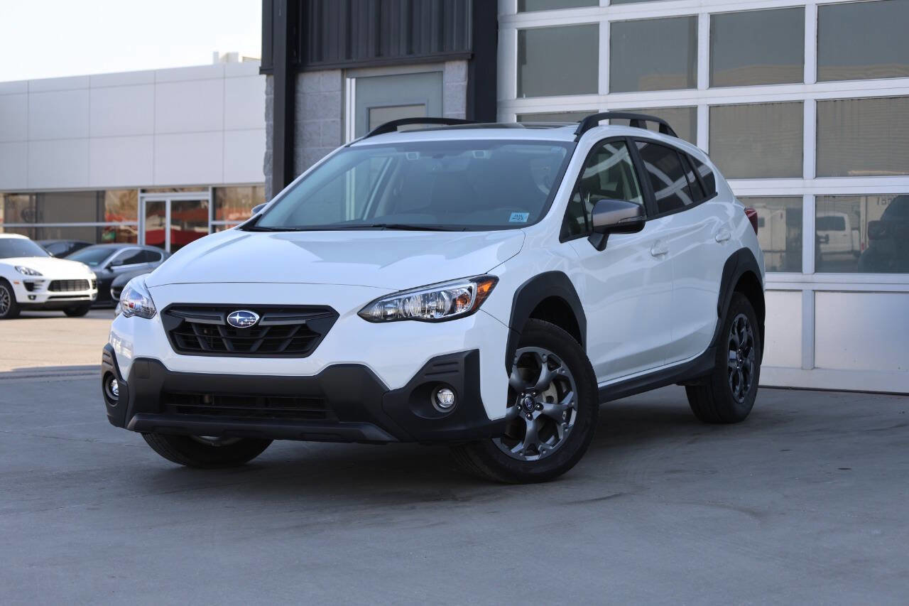 Used 2021 Subaru Crosstrek 2.5i Sport w/ Moonroof Package AWD/4WD image 3