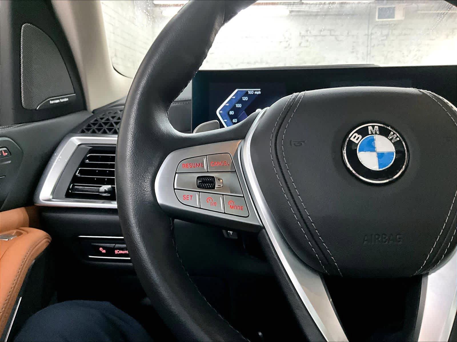 Certified 2024 BMW X7 xDrive40i w/ Premium Package image 19