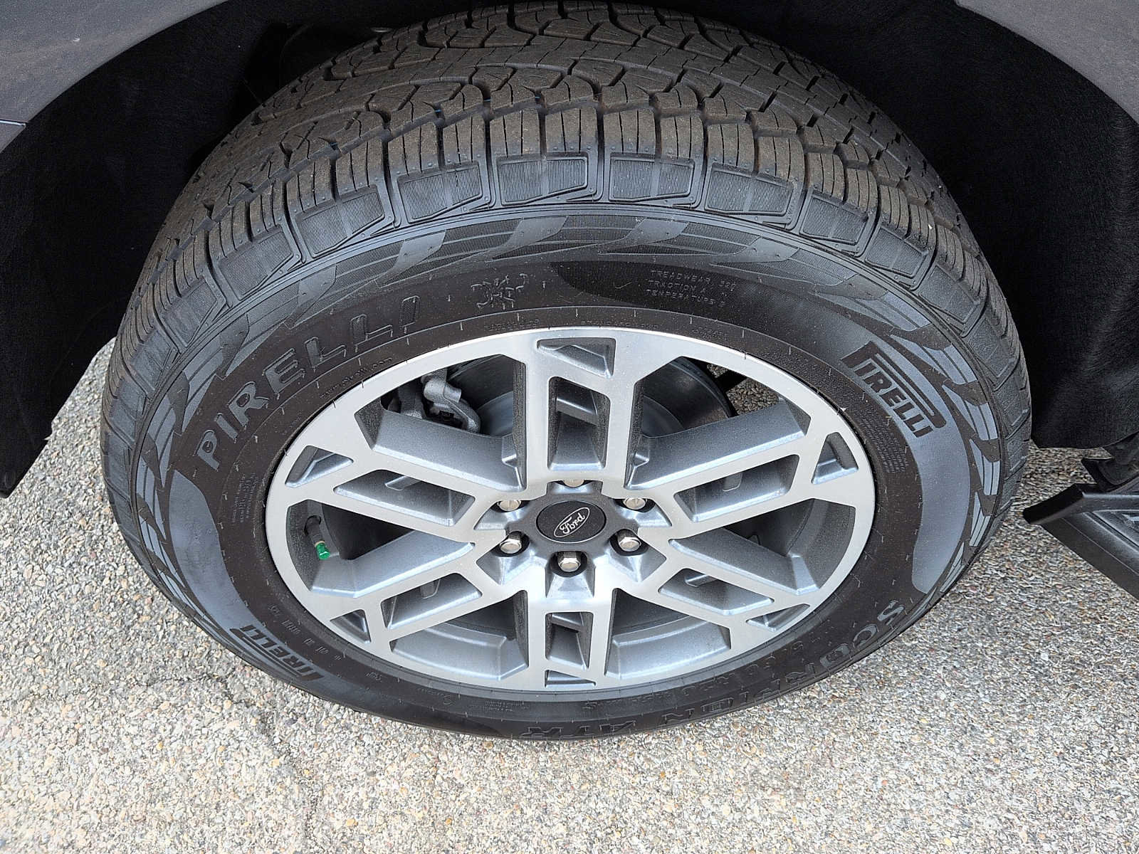 New 2025 Ford Expedition Active AWD/4WD image 9