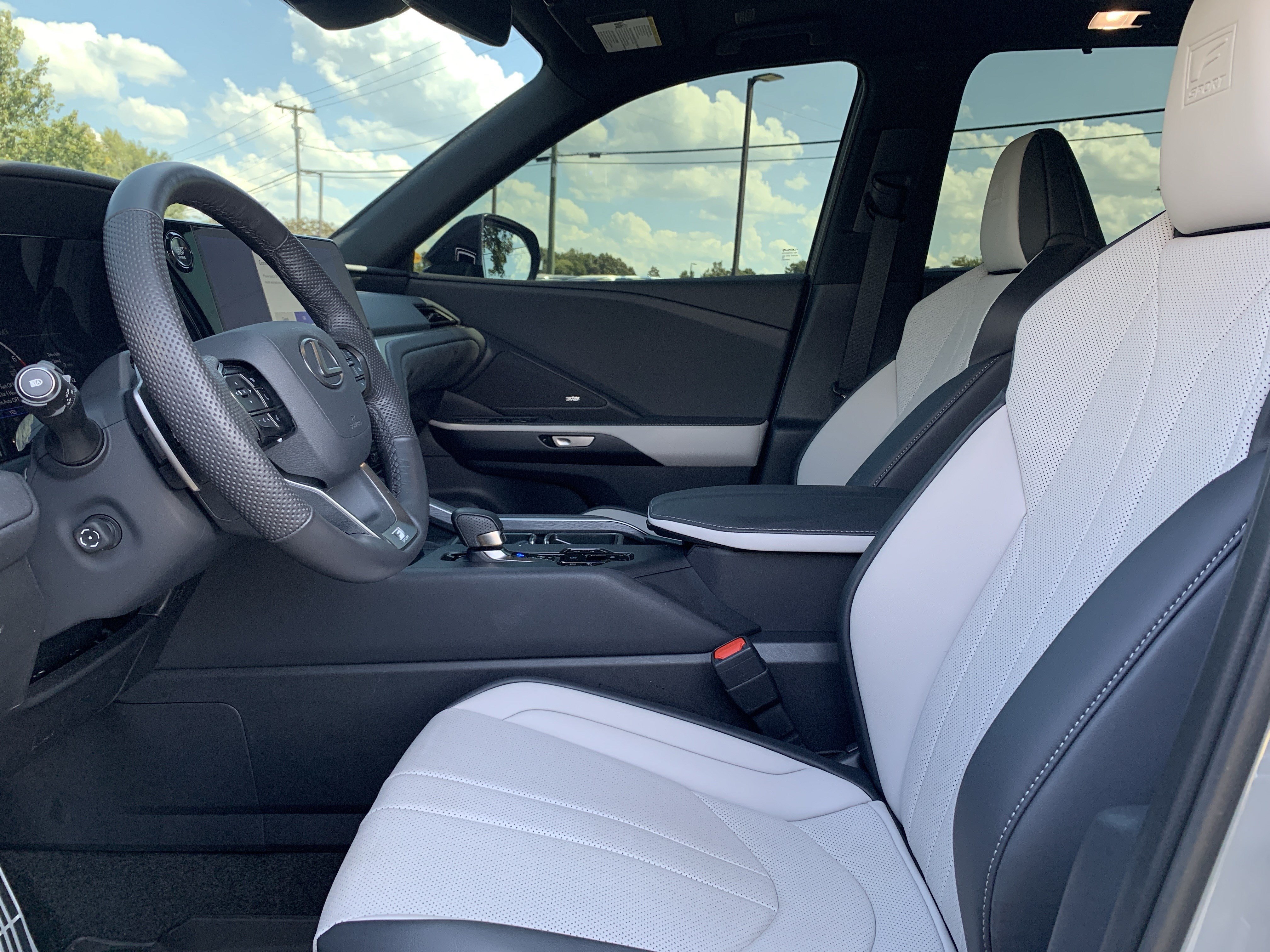 Used 2026 Lexus TX 350 AWD w/ Technology Package image 16
