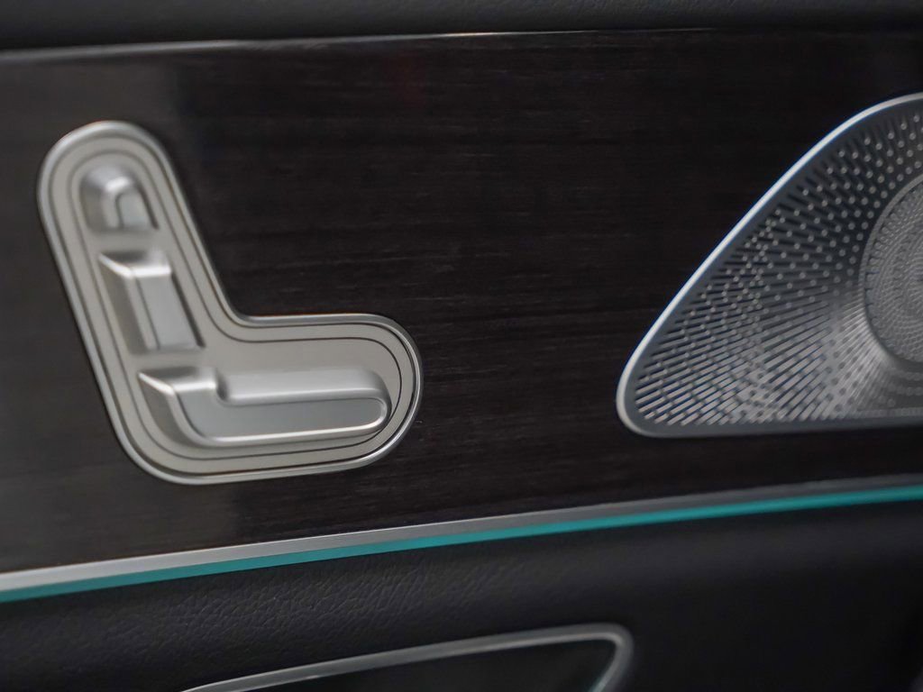 Used 2020 Mercedes-Benz GLE 350 4MATIC image 16