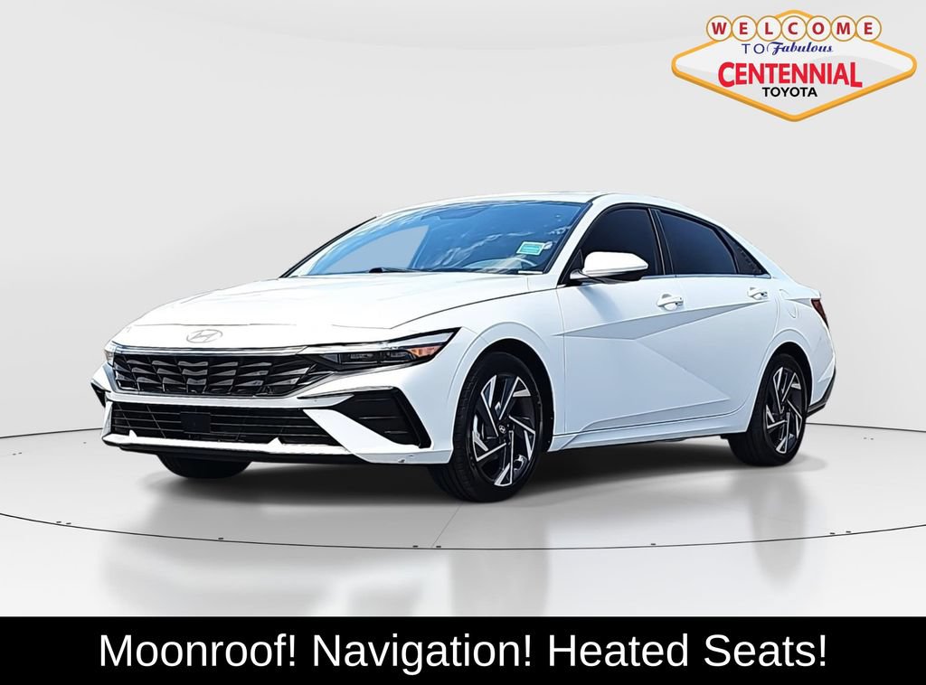 Used 2025 Hyundai Elantra SEL FWD image 1