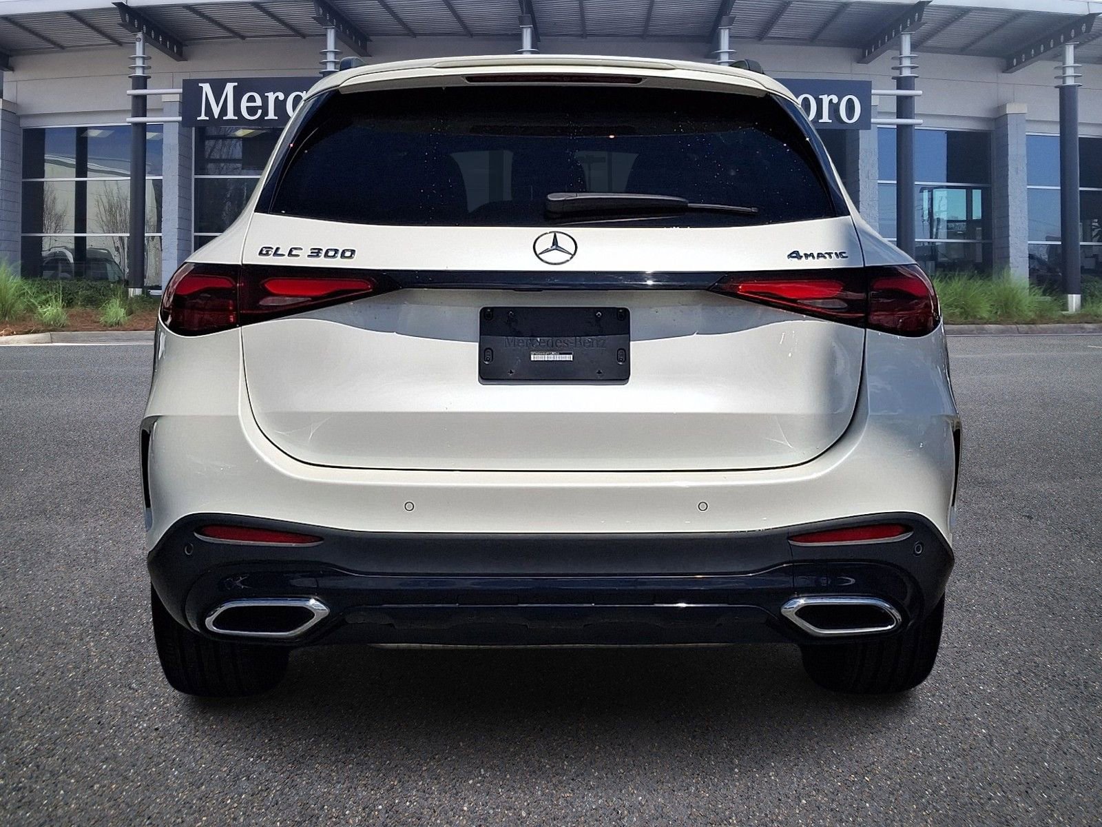Certified 2023 Mercedes-Benz GLC 300 4MATIC image 5