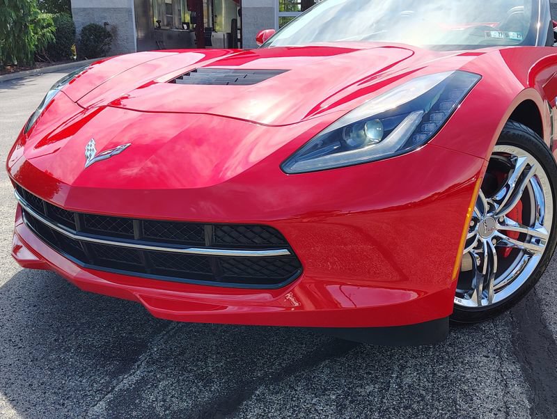 Used 2017 Chevrolet Corvette Stingray Convertible w/ 1LT RWD video 2
