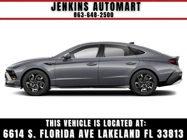 Used 2025 Hyundai Sonata SEL FWD image 30