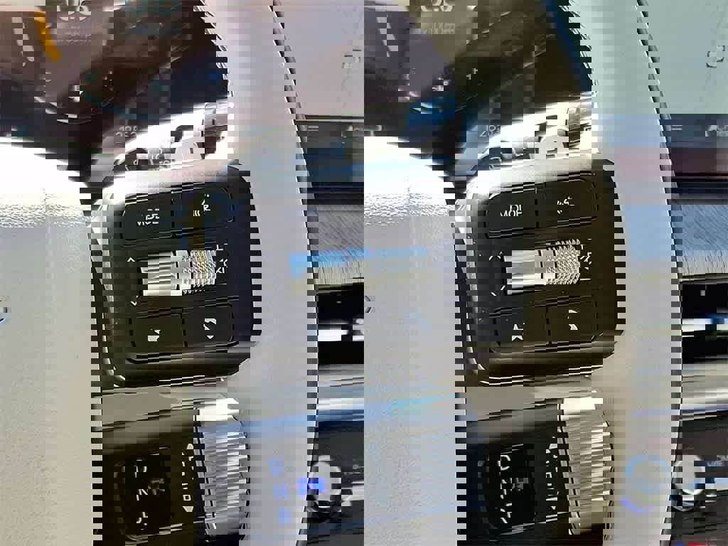 Used 2025 Hyundai Santa Fe Calligraphy image 24