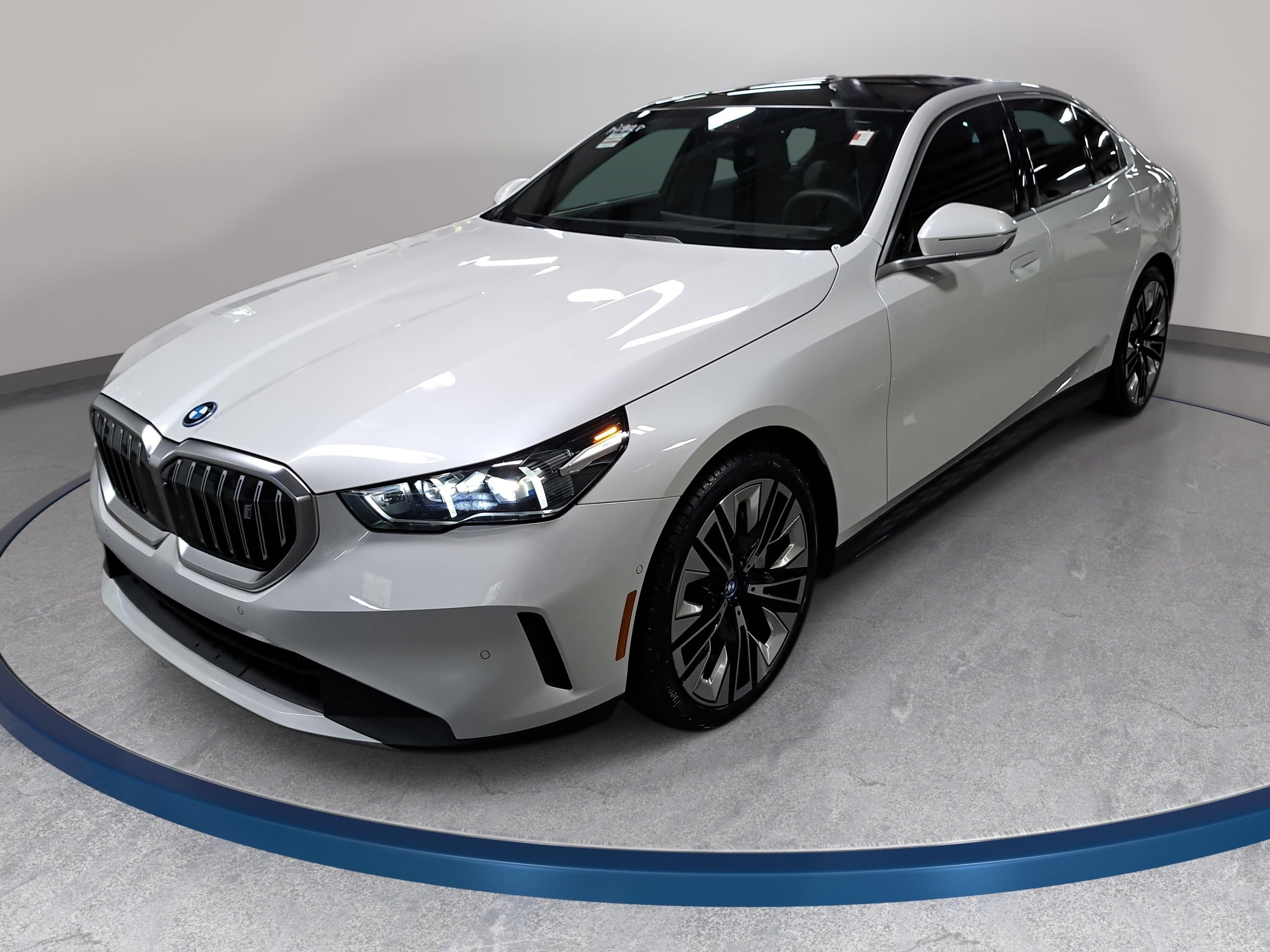 Used 2024 BMW i5 eDrive40i w/ Premium Package