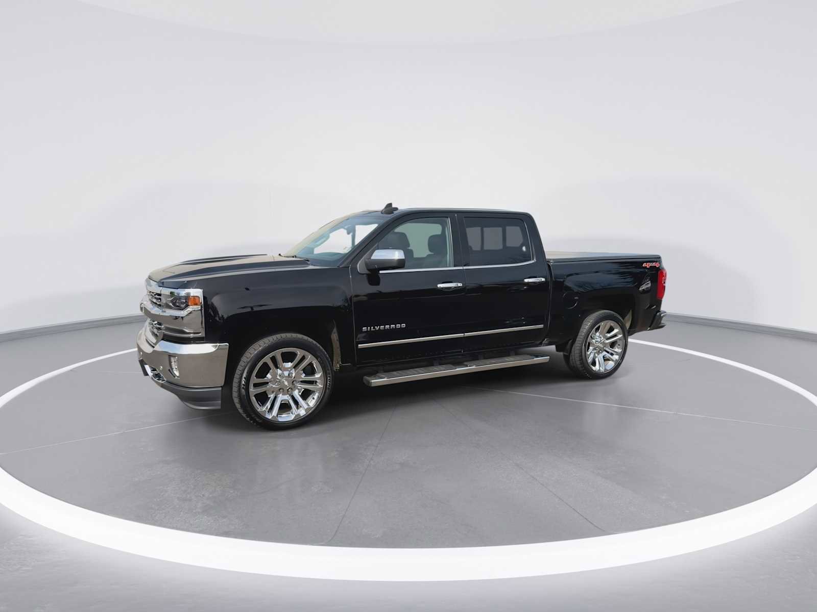Used 2016 Chevrolet Silverado 1500 LTZ w/ LTZ Plus Package AWD/4WD image 4