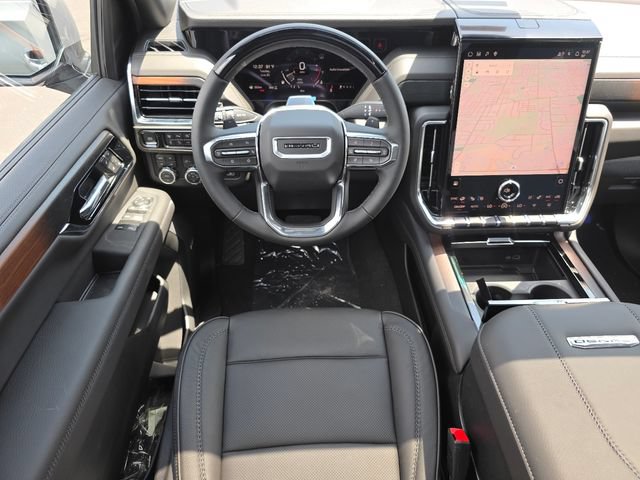 New 2026 GMC Yukon Denali w/ Denali Reserve Package AWD/4WD image 3
