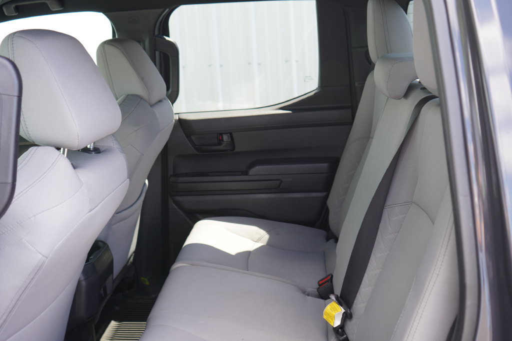 Used 2024 Toyota Tacoma SR5 AWD/4WD image 29