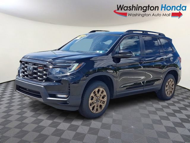 Certified 2023 Honda Passport TrailSport image 3