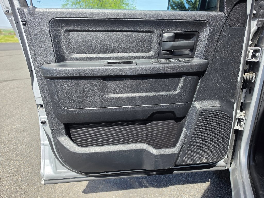 Used 2016 RAM 1500 Tradesman w/ Popular Equipment Group image 9