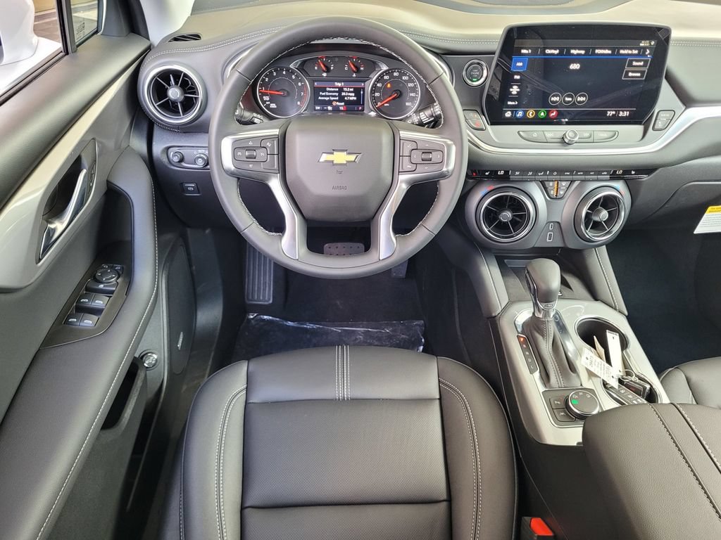 New 2026 Chevrolet Blazer LT w/ Sound & Technology Package AWD/4WD image 9