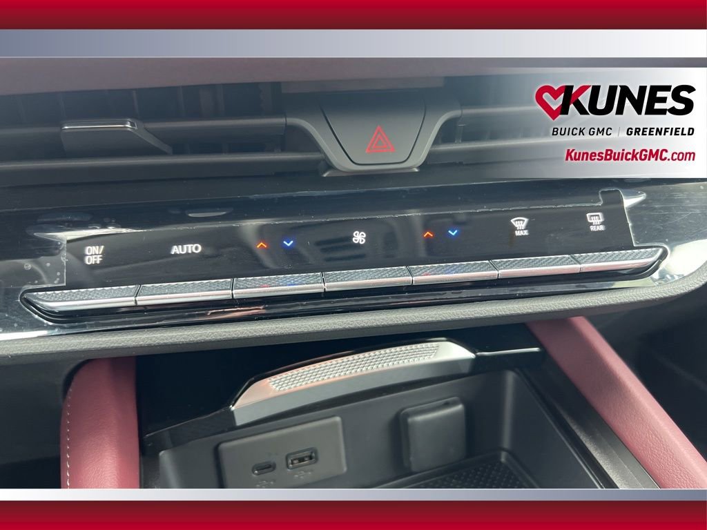 New 2026 Buick Envision Sport Touring image 25