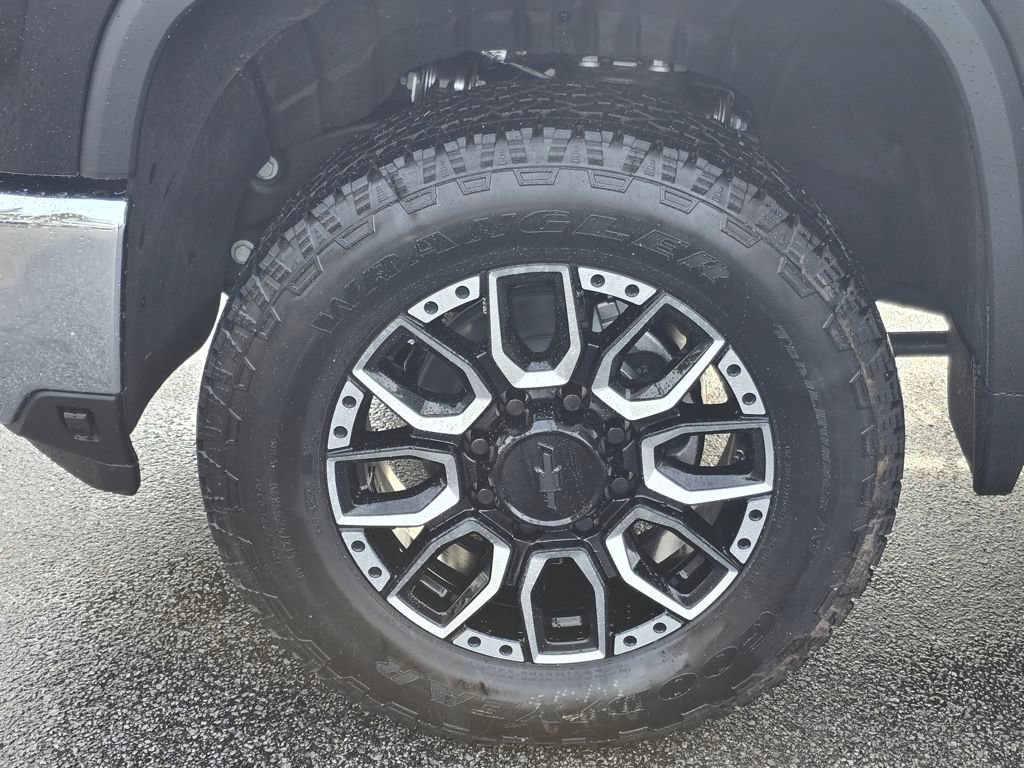 New 2026 Chevrolet Silverado 2500 LTZ w/ LTZ Premium Package image 27