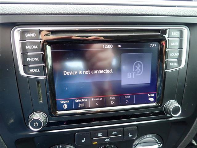 Used 2016 Volkswagen Jetta SE image 22