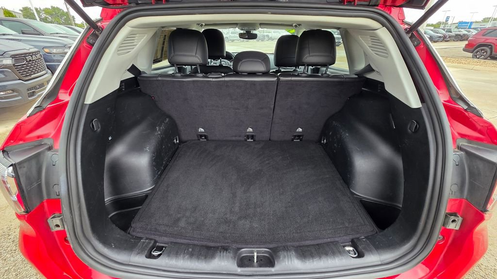 Used 2019 Jeep Compass Limited image 17