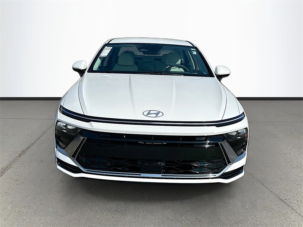 Used 2024 Hyundai Sonata SEL image 2