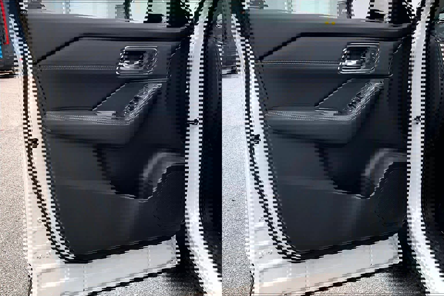 New 2026 Nissan Rogue Platinum w/ Platinum Premium Package image 13