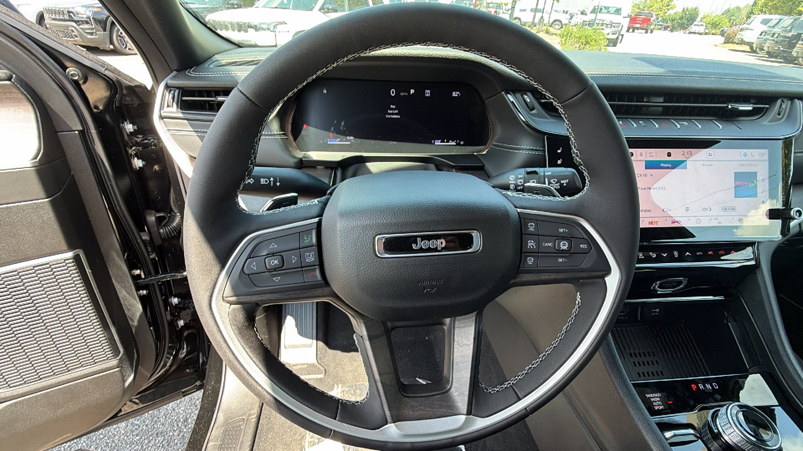 New 2027 Jeep Grand Cherokee Limited AWD/4WD image 22