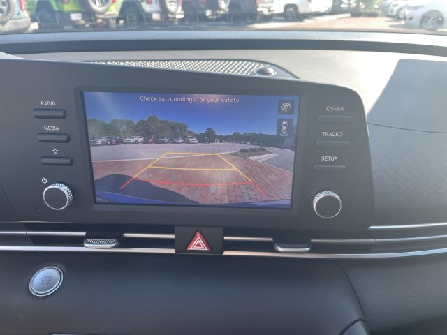 Used 2023 Hyundai Elantra Blue FWD image 22