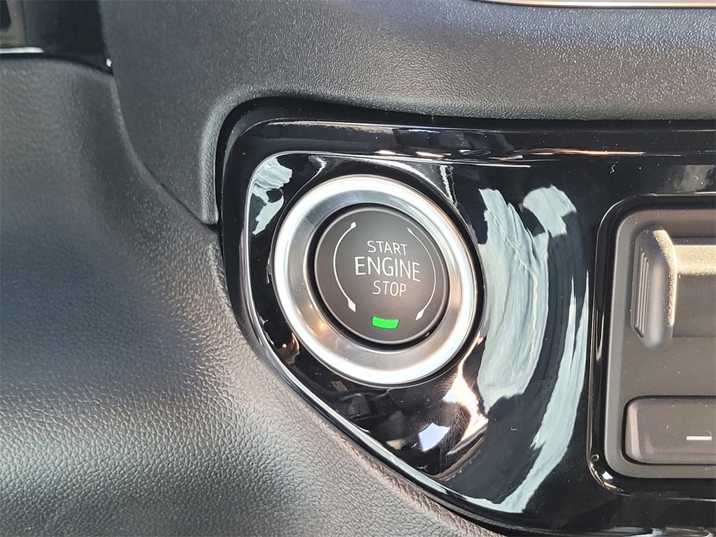 New 2026 GMC Sierra 1500 Elevation w/ Preferred Package image 18